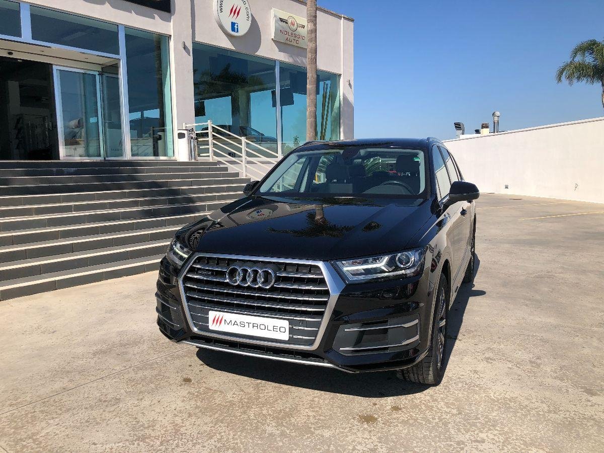 AUDI - Q7 - 3.0 TDI quattro tiptronic Business Plus 7 Posti