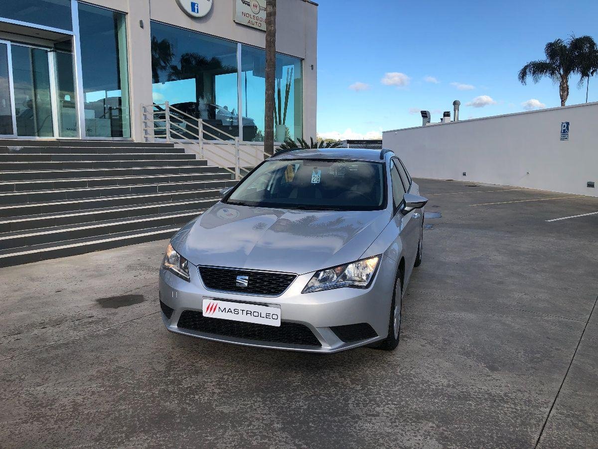 SEAT - Leon - 1.6 TDI 90 CV ST Reference