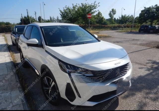 PEUGEOT - 3008 - BlueHDi 130 S&S Allure