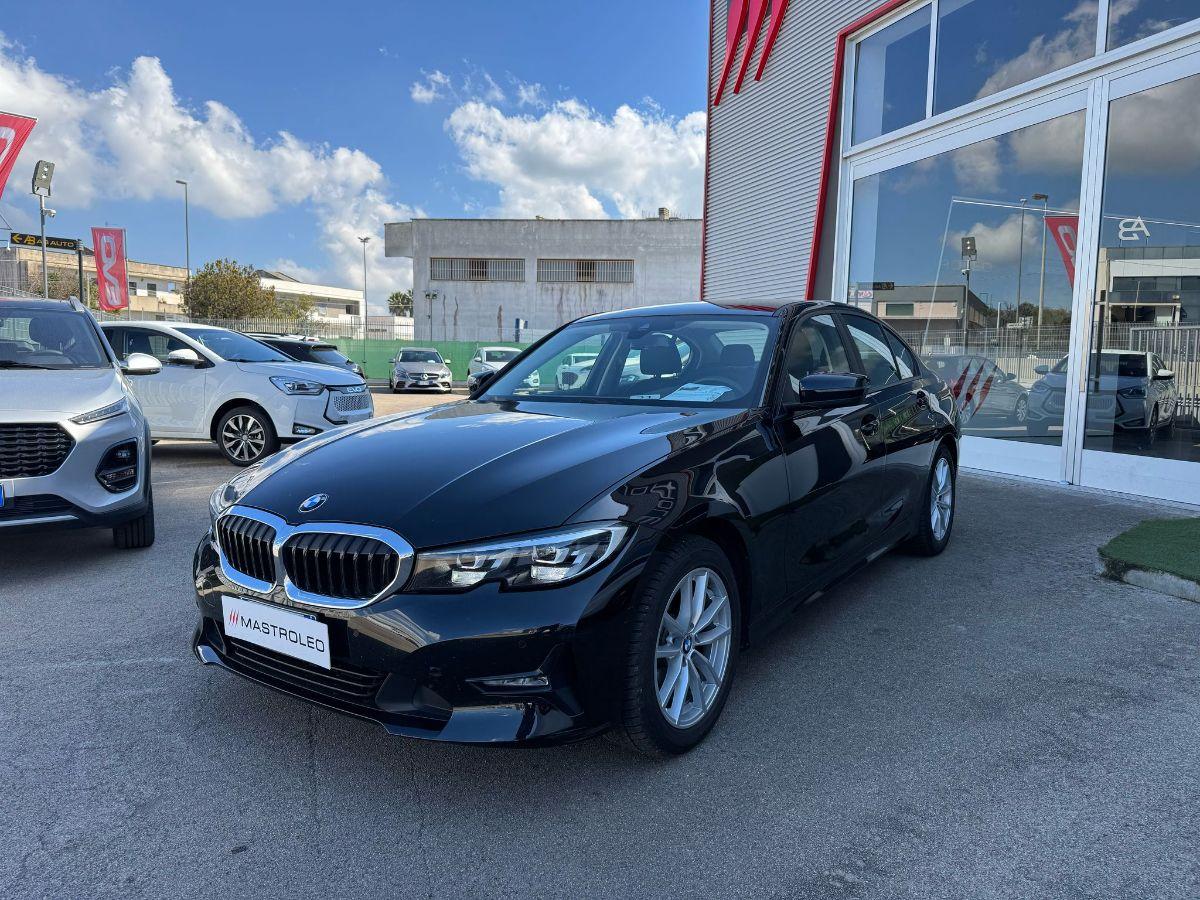 BMW - Serie 3 - 320d 48V xDrive Business Advantage