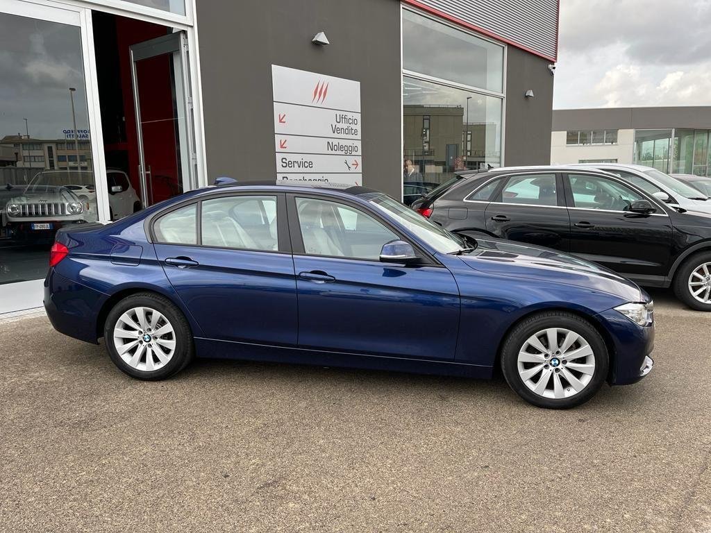 BMW - Serie 3 - 316d Business Advantage aut.