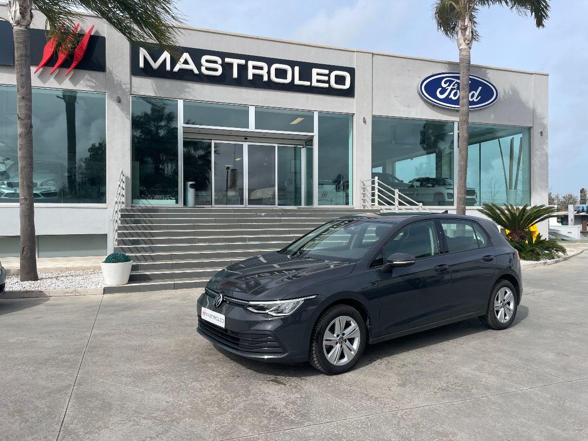 VOLKSWAGEN - Golf - 2.0 TDI SCR Life