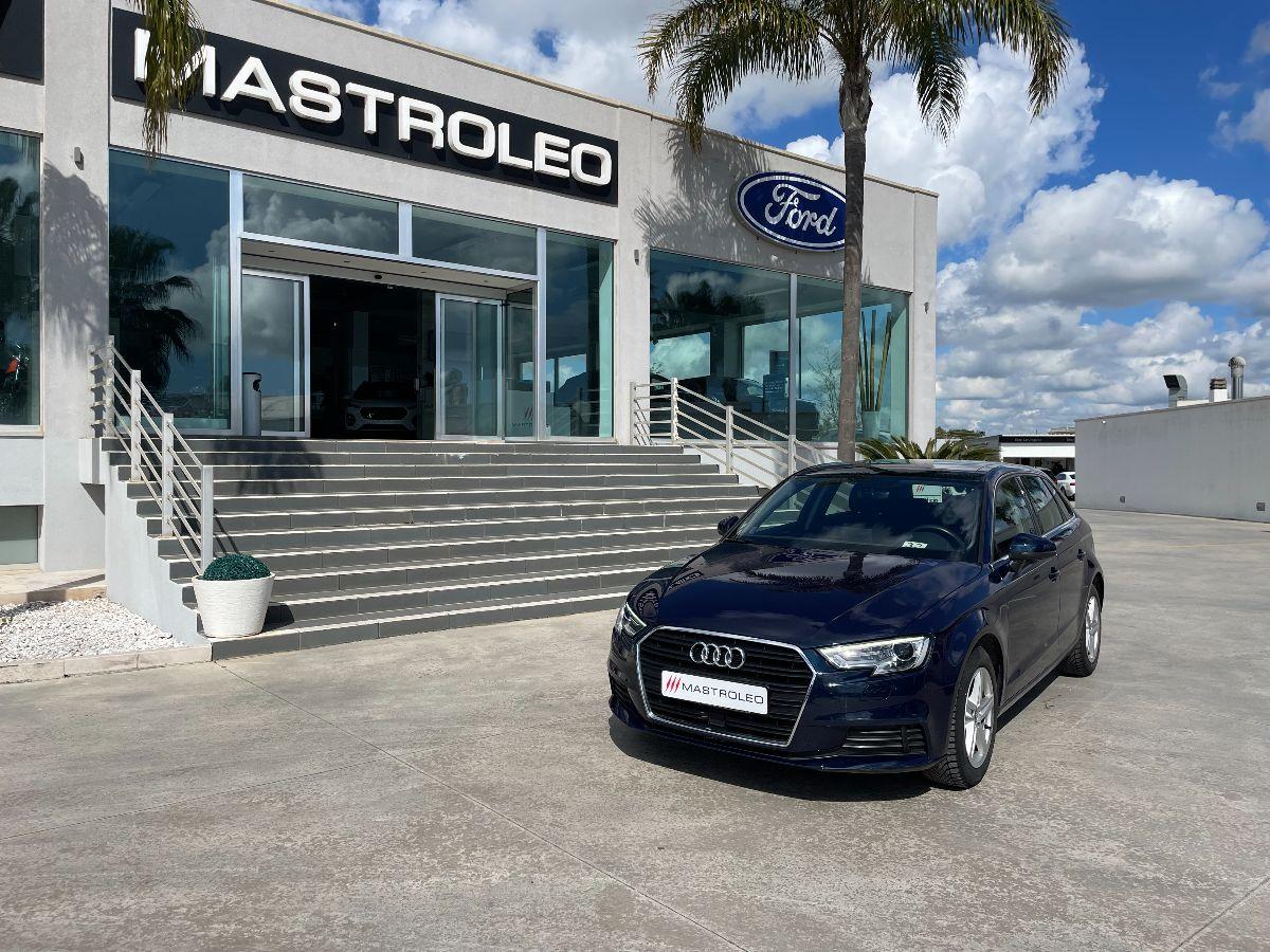 AUDI - A3 Sportback 35 TDI S Tronic Business