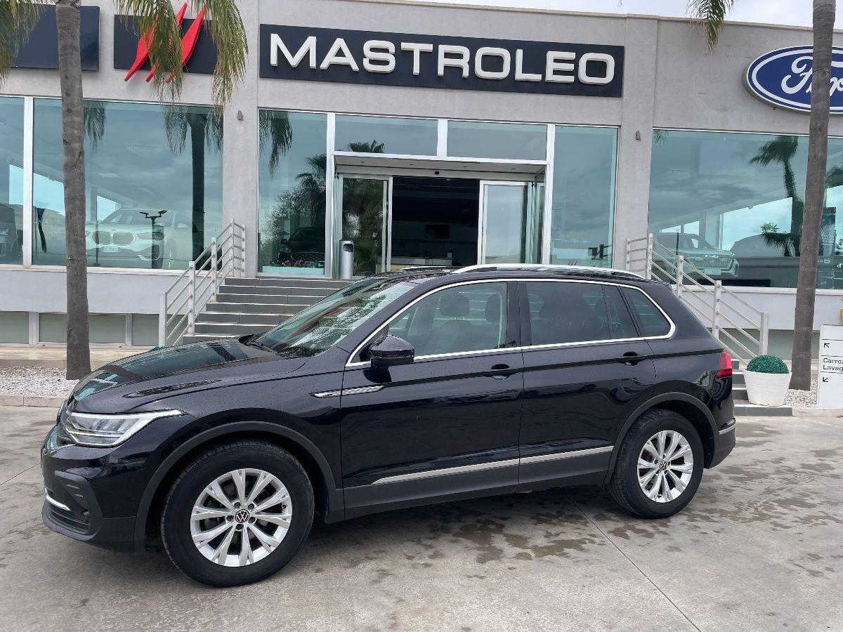 VOLKSWAGEN - Tiguan - 2.0 TDI 150CV SCR DSG Life