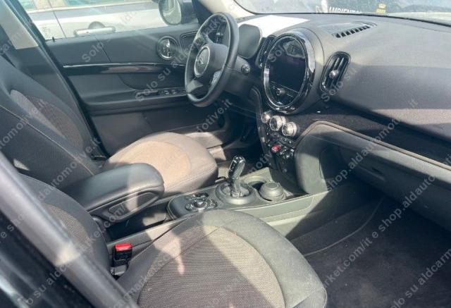 MINI - Countryman Mini Cooper D Classic Aut.