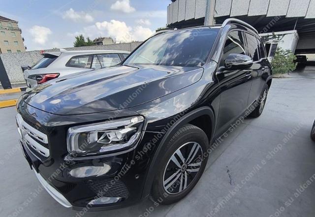 MERCEDES - GLB - 180 d Automatic Business