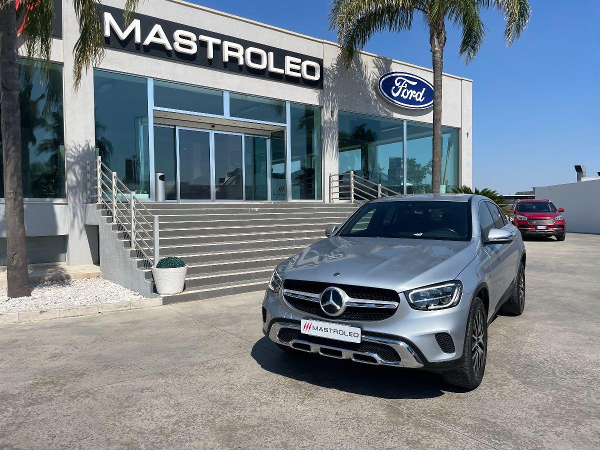 MERCEDES - GLC - 300 de 4Matic EQ-Power Business