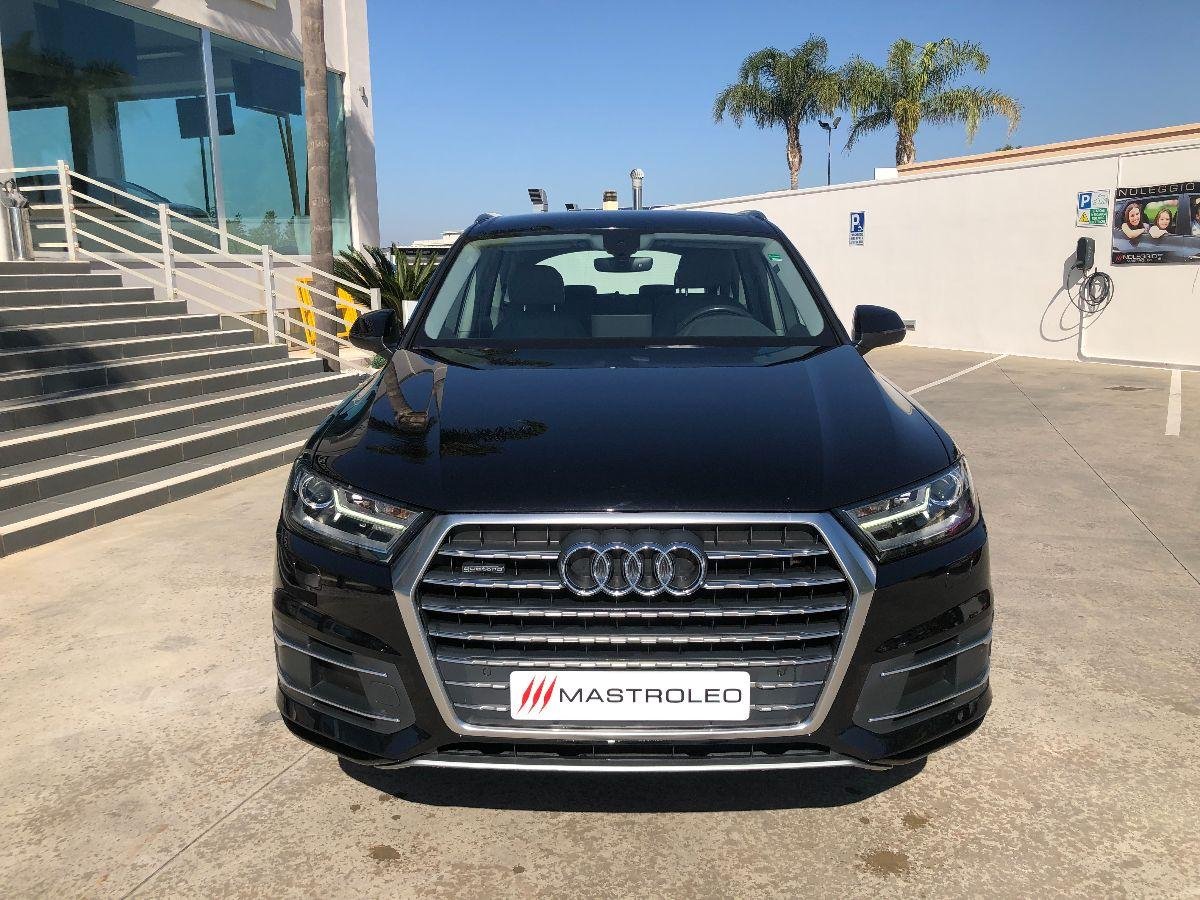AUDI - Q7 - 3.0 TDI quattro tiptronic Business Plus 7 Posti