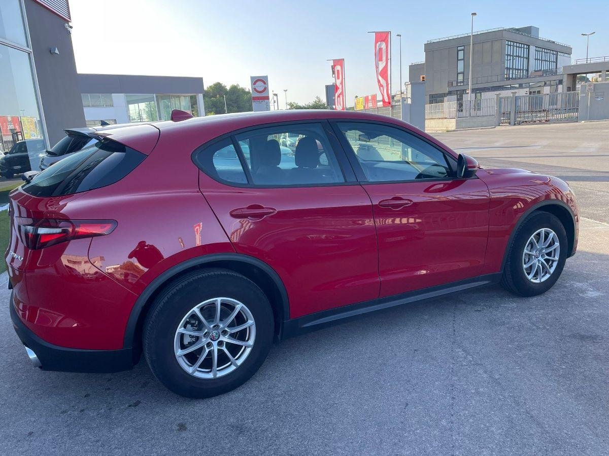 ALFA ROMEO - Stelvio - 2.2 T.diesel 160CV AT8 RWD Bus.(SEDE DI MAGLIE)
