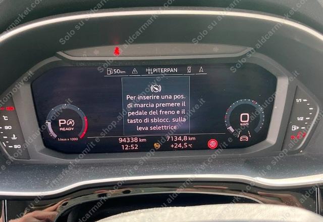 AUDI - Q3 - 35 TDI S tronic Business