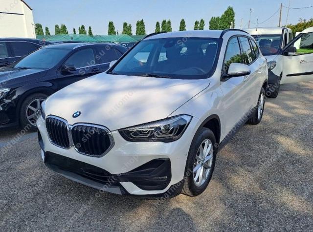 BMW - X1 sDrive18d Business Advantage Automatica