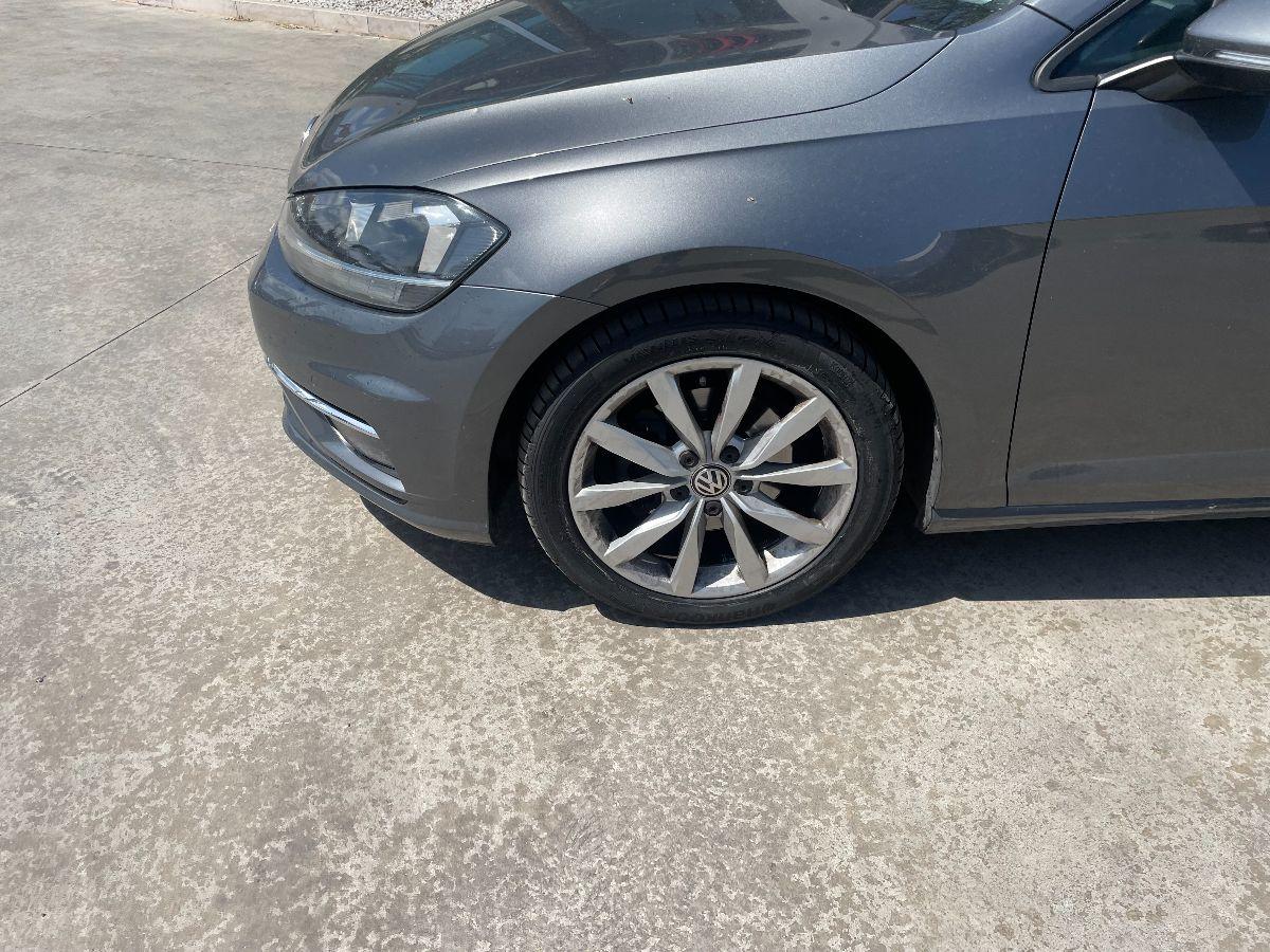 VOLKSWAGEN - Golf - 1.6 TDI 115CV 5p. Executive BMT