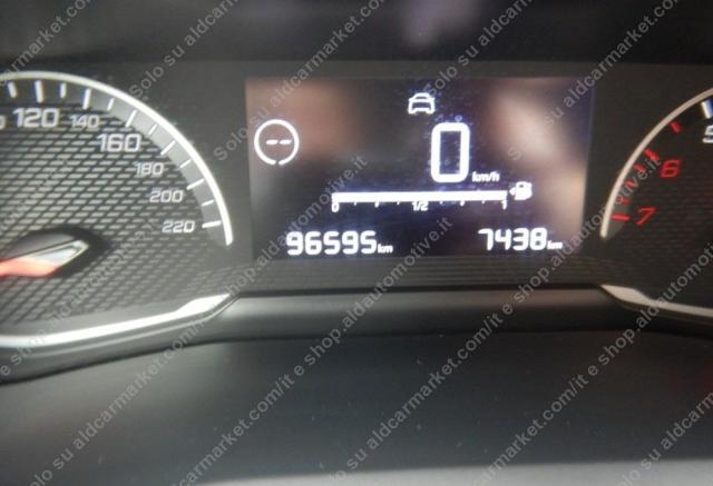 PEUGEOT - 208 - BlueHDi 100 S&S 5p. Active