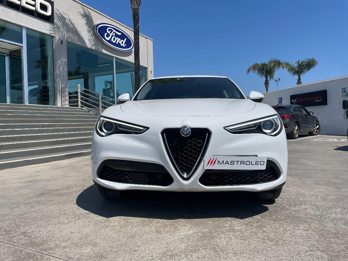 ALFA ROMEO - Stelvio - 2.2 T.diesel 160CV AT8 RWD Bus.