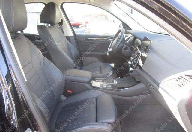 BMW - X3 - xDrive20d xLine
