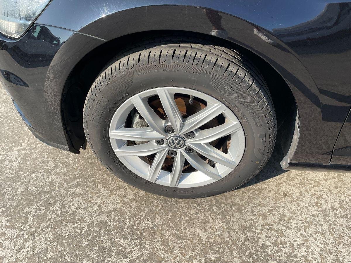 VOLKSWAGEN - Golf - 1.6 TDI 115CV 5p. Business BMT