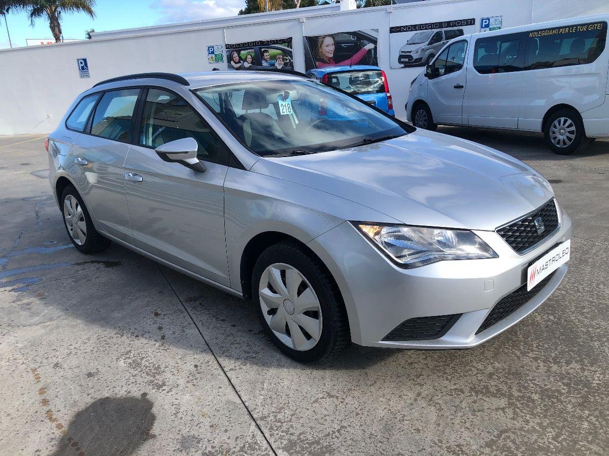 SEAT - Leon - 1.6 TDI 90 CV ST Reference