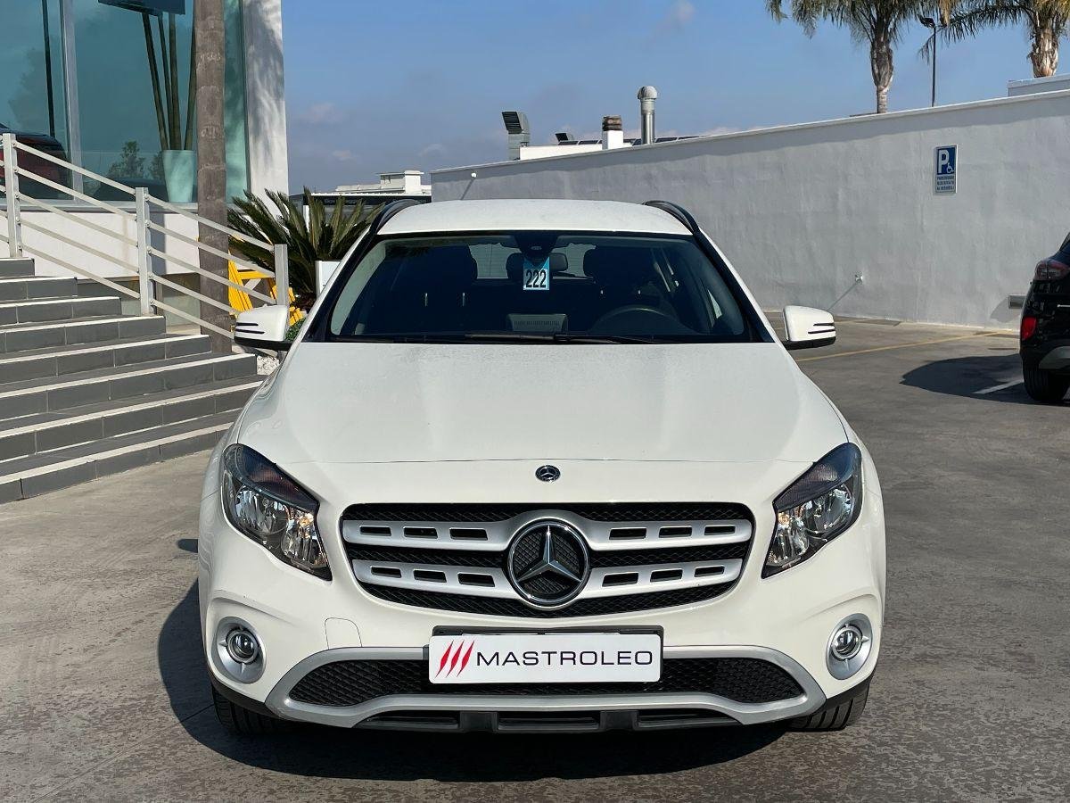 MERCEDES - Classe GLA - GLA 180 d Executive(SEDE DI MAGLIE)