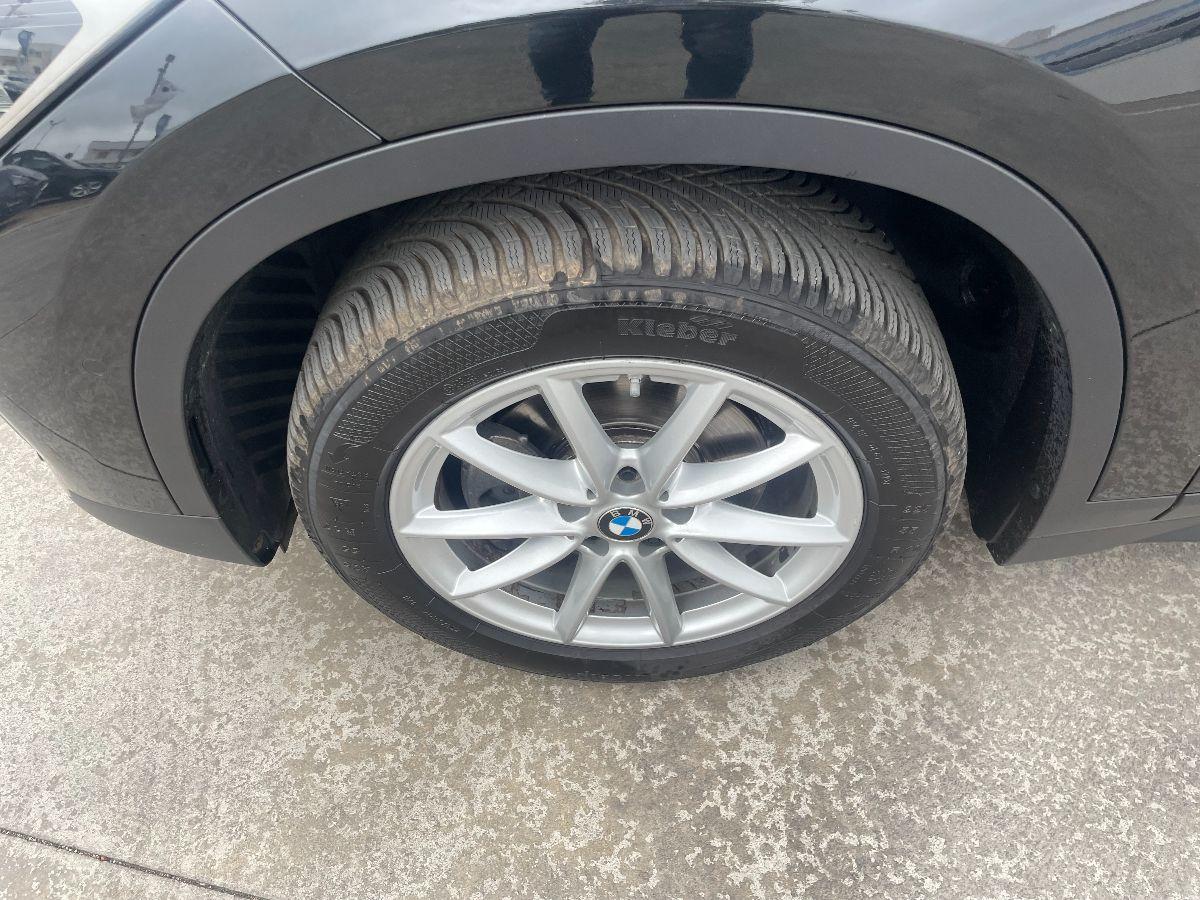 BMW - X1 sDrive18d Business Advantage Automatico