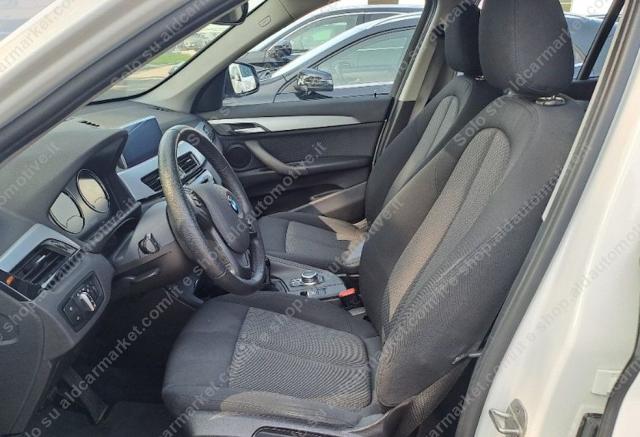 BMW - X1 sDrive18d Business Advantage Automatica