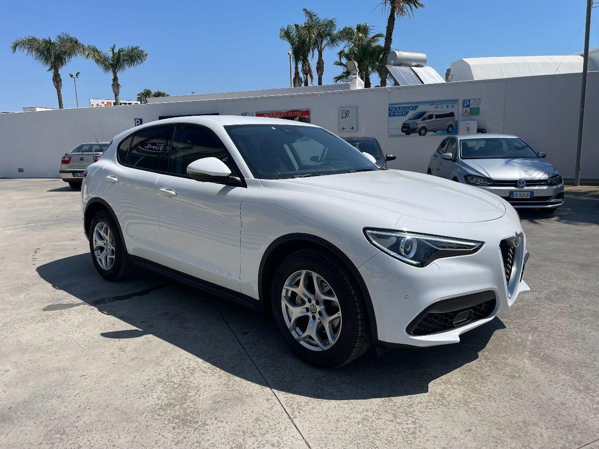 ALFA ROMEO - Stelvio - 2.2 T.diesel 160CV AT8 RWD Bus.