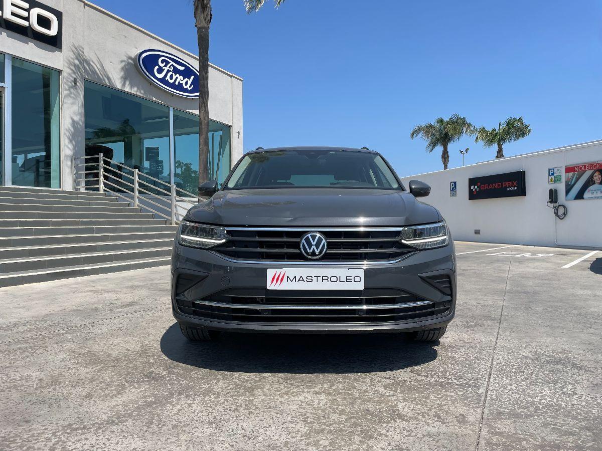 VOLKSWAGEN - Tiguan - 2.0 TDI 150CV SCR DSG Life