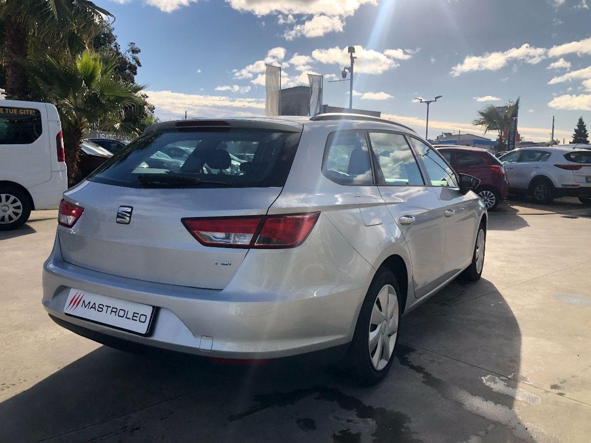 SEAT - Leon - 1.6 TDI 90 CV ST Reference