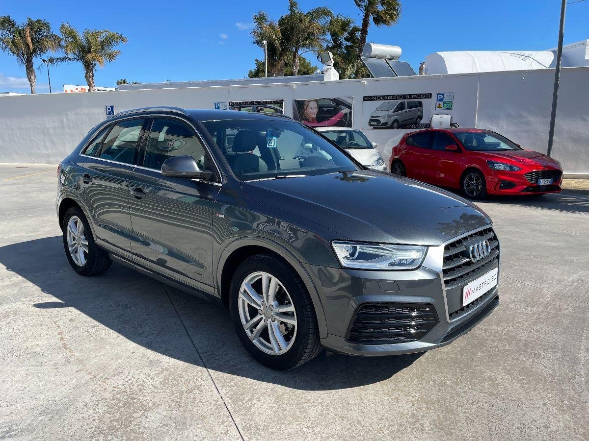 AUDI - Q3 - 2.0 TDI 150 CV Sport