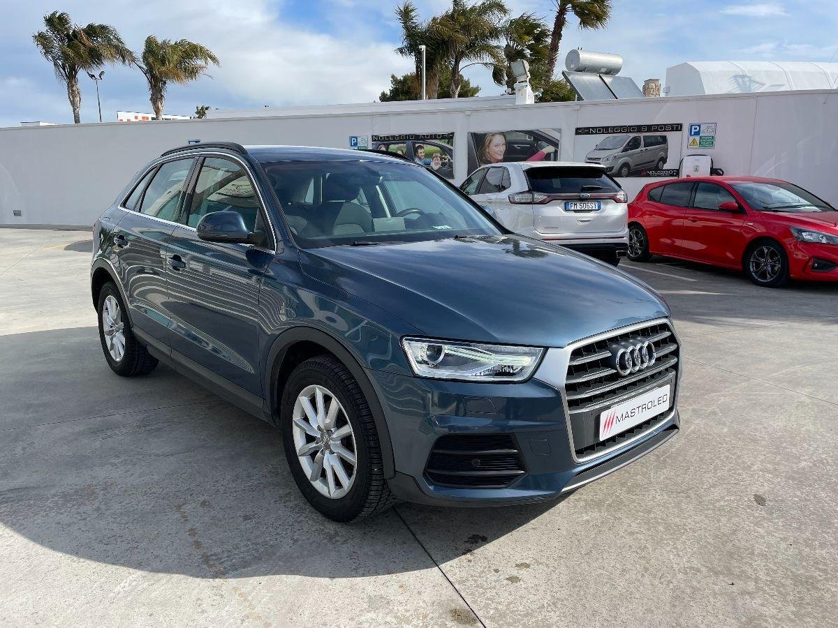 AUDI - Q3 - 2.0 TDI 120CV Business