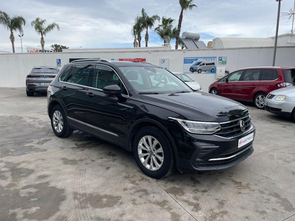 VOLKSWAGEN - Tiguan - 2.0 TDI 150CV SCR DSG Life