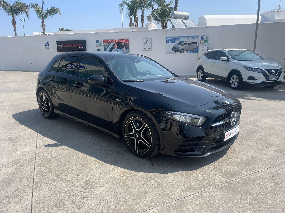MERCEDES - Classe A - A 180 d Automatic Premium