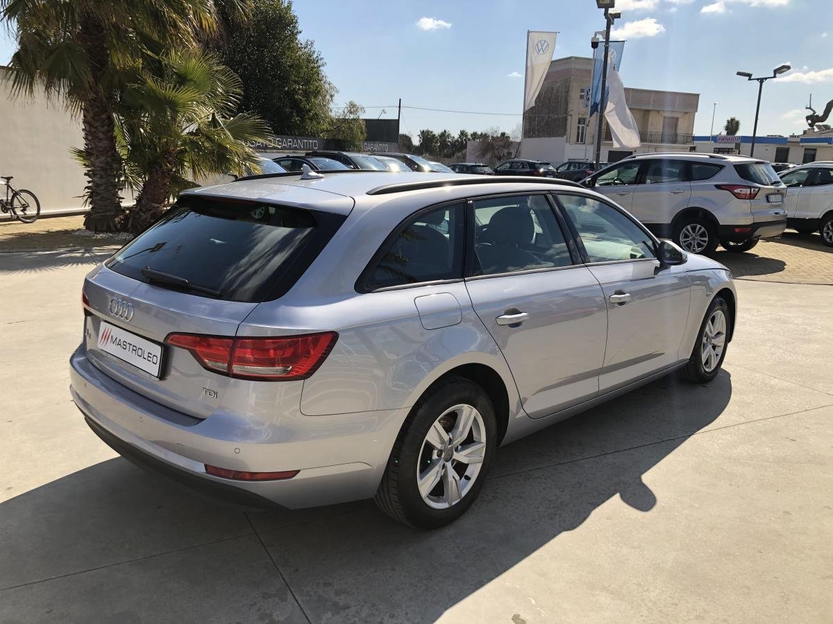 AUDI - A4 Avant Avant 2.0 tdi Business 122cv my16