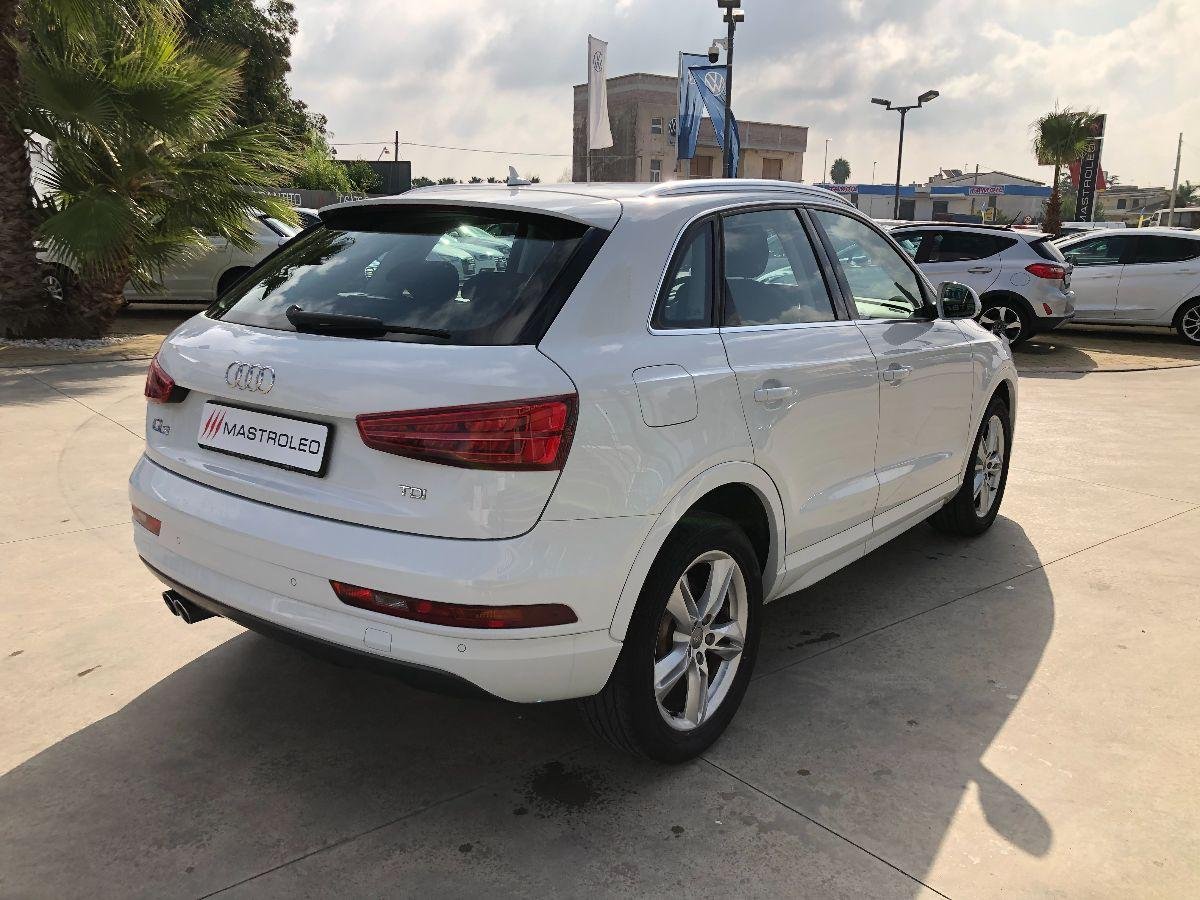 AUDI - Q3 - 2.0 TDI 150 CV Sport