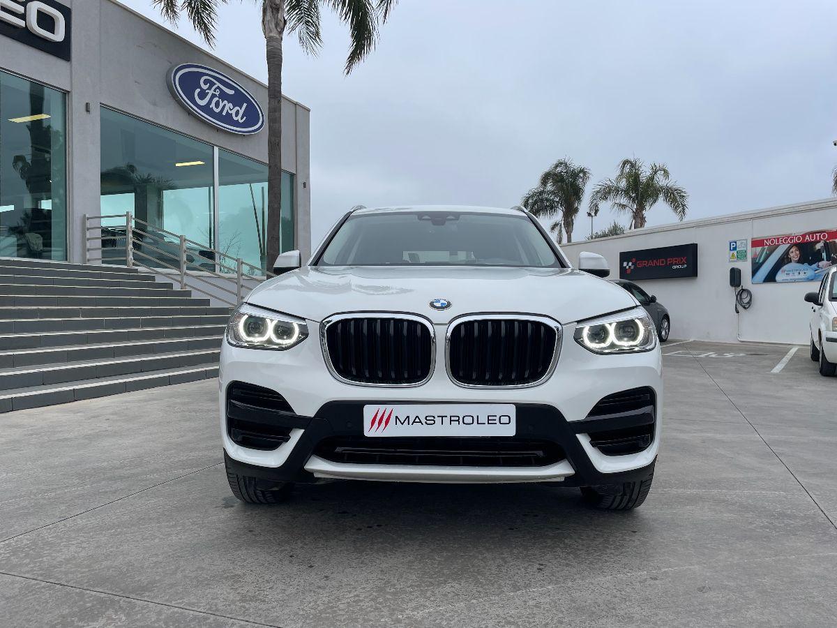 BMW - X3 - xDrive20d Business Advantage