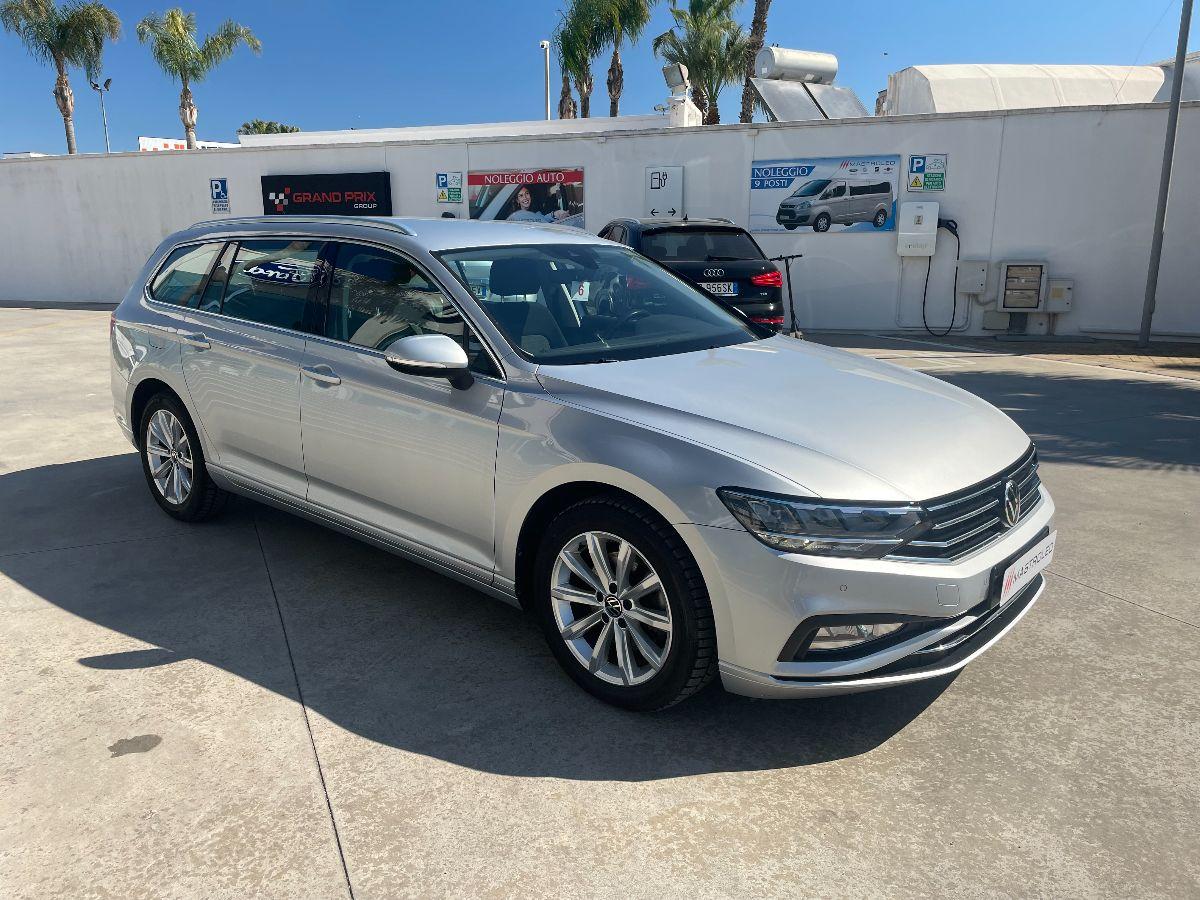 VOLKSWAGEN - Passat Variant 2.0 TDI SCR EVO DSG Business BMT