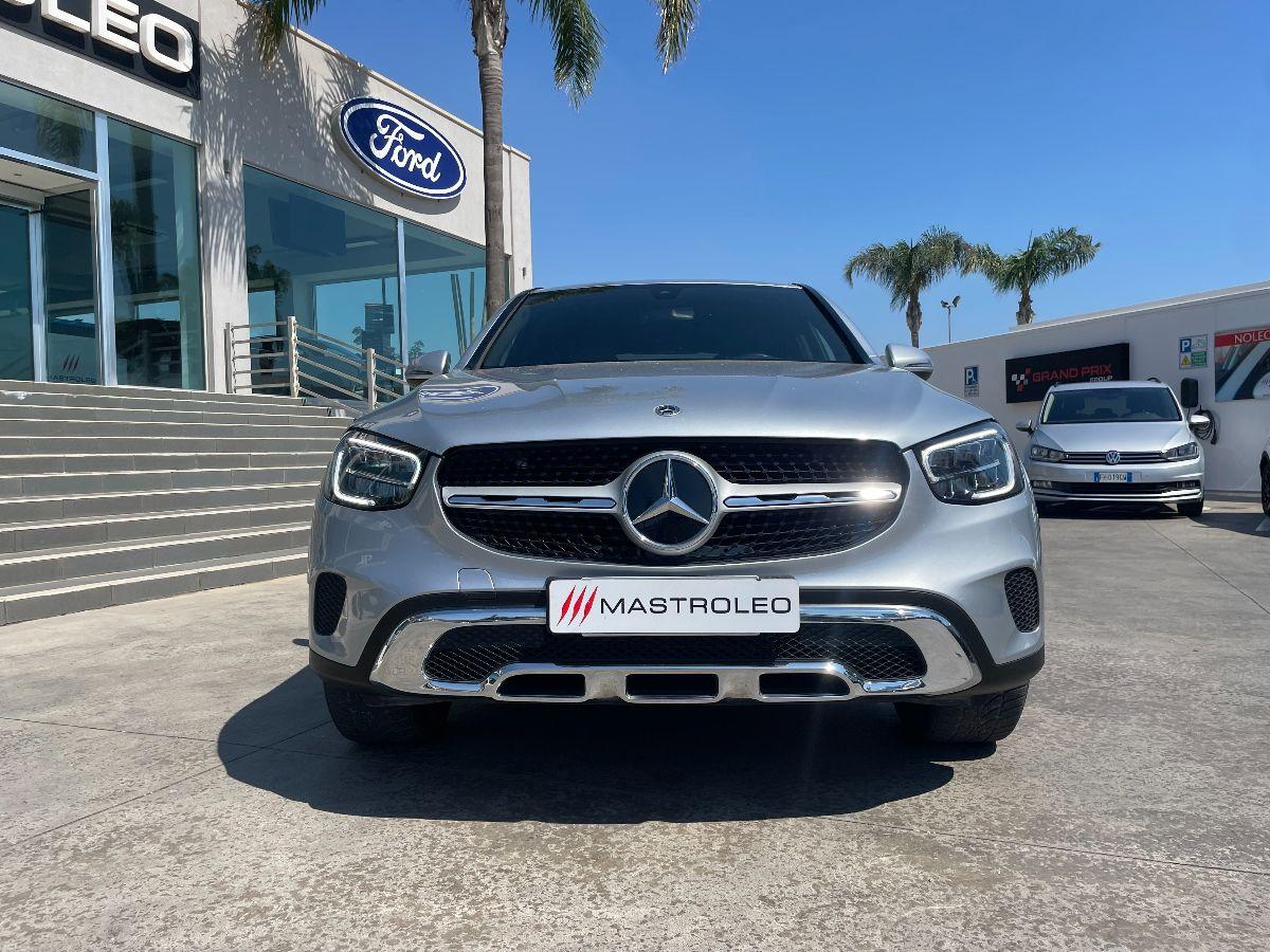 MERCEDES - GLC - 300 de 4Matic EQ-Power Business