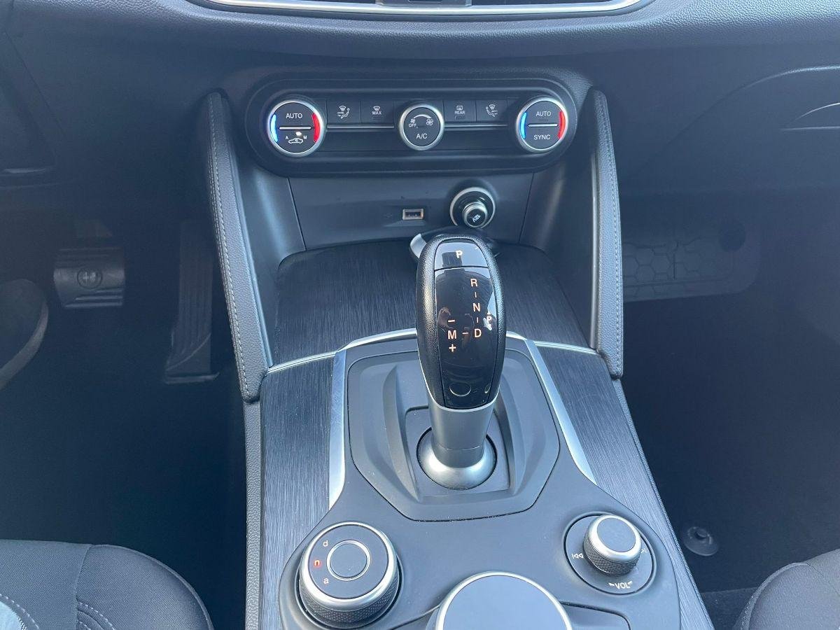 ALFA ROMEO - Stelvio - 2.2 T.diesel 160CV AT8 RWD Bus.(SEDE DI MAGLIE)