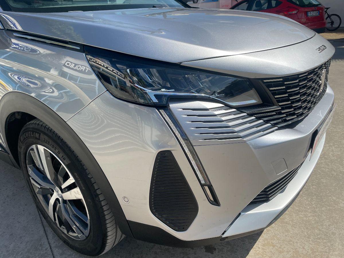 PEUGEOT - 3008 - BlueHDi 130 EAT8 S&S Allure
