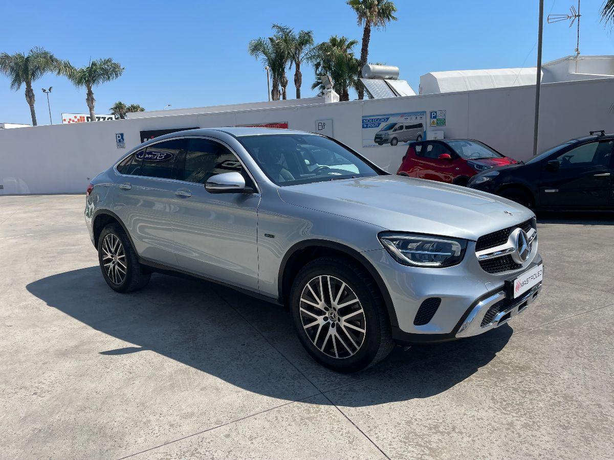 MERCEDES - GLC - 300 de 4Matic EQ-Power Business