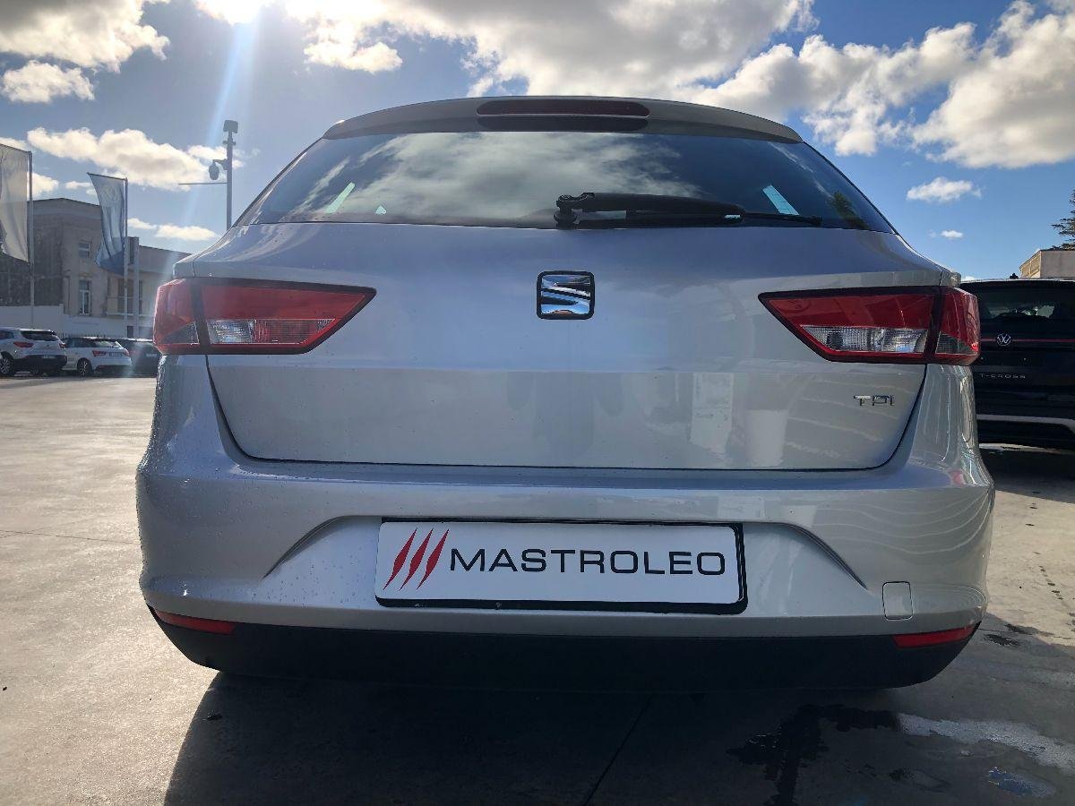 SEAT - Leon - 1.6 TDI 90 CV ST Reference