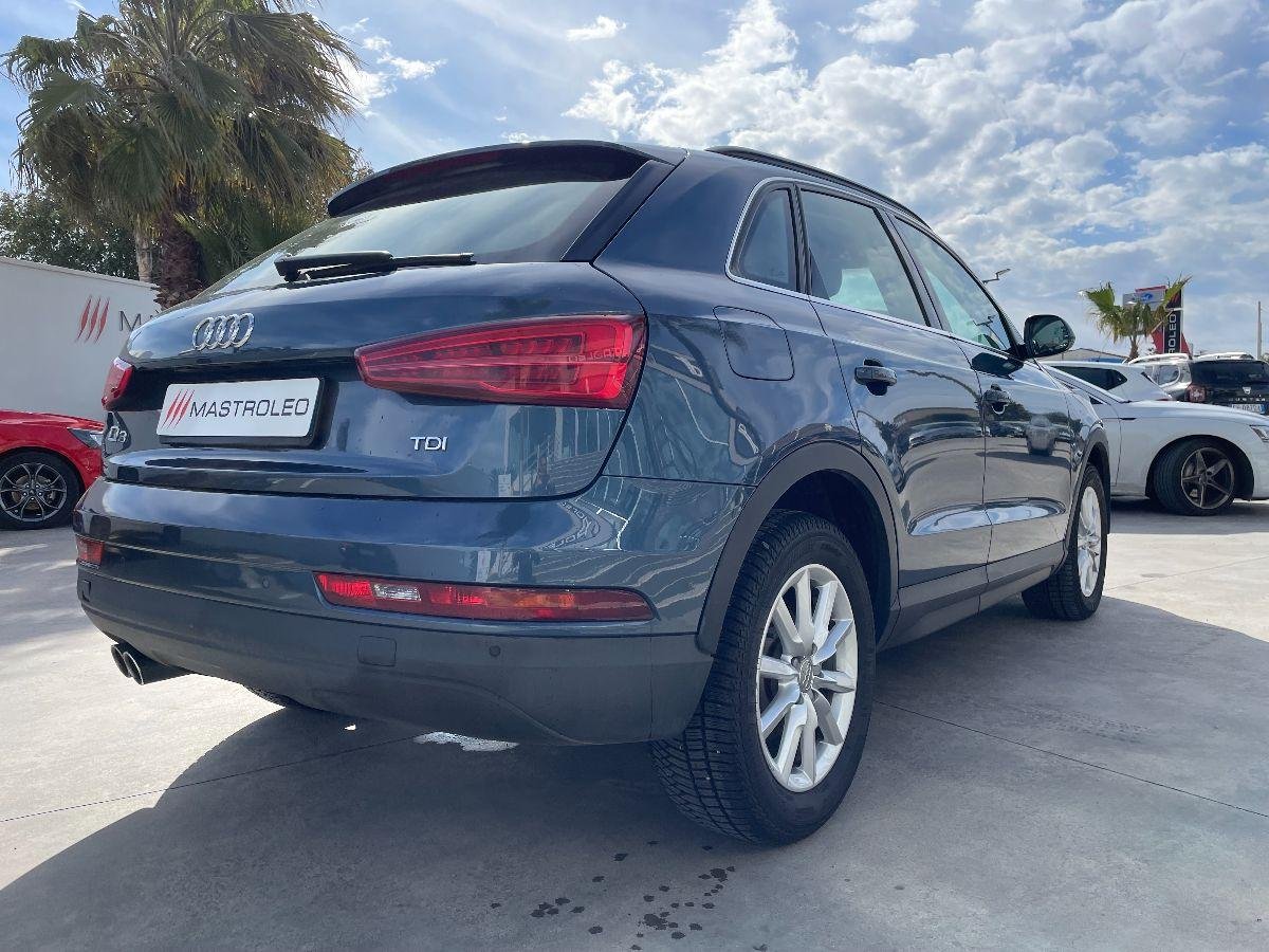 AUDI - Q3 - 2.0 TDI 120CV Business