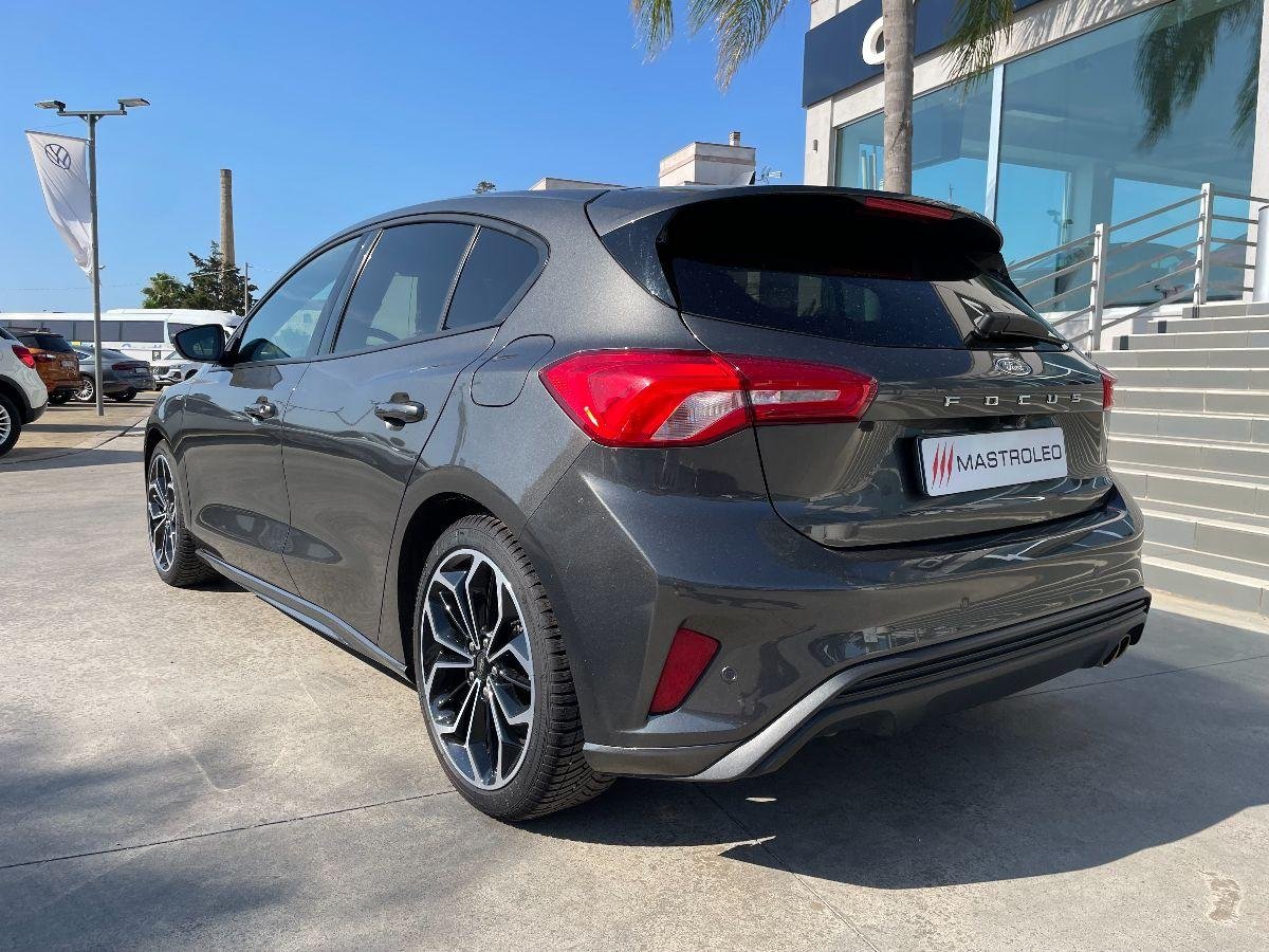 FORD - Focus - 1.0 EcoBoost 125CV 5p. ST Line GARANZIA FORD 7 ANNI / 105.000 KM