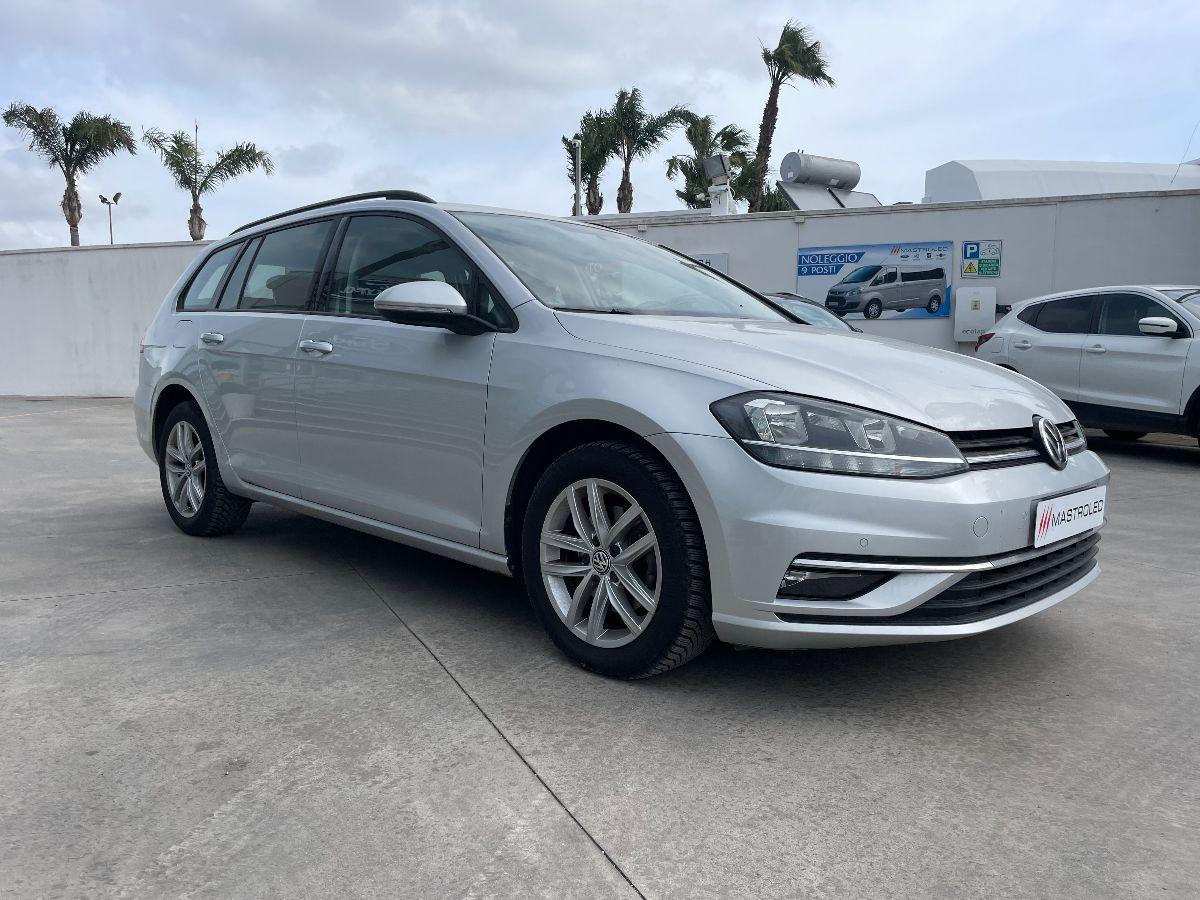 VOLKSWAGEN - Golf Variant 1.6 TDI Comfortline