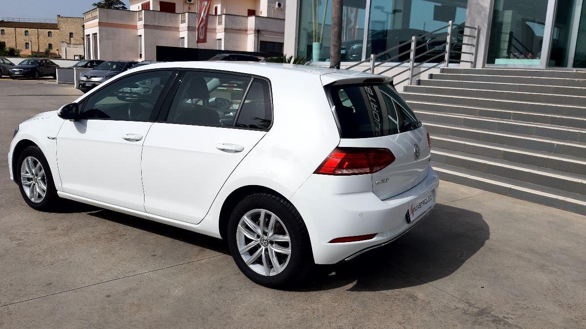 VOLKSWAGEN - Golf - 1.5 TGI 5p. Executive BMT
