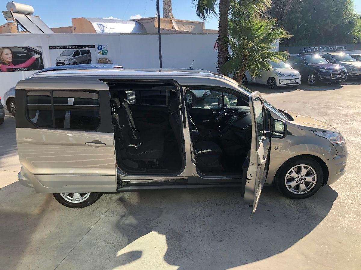 FORD TOURNEO CONNECT II 230 120 CV TITANIUM