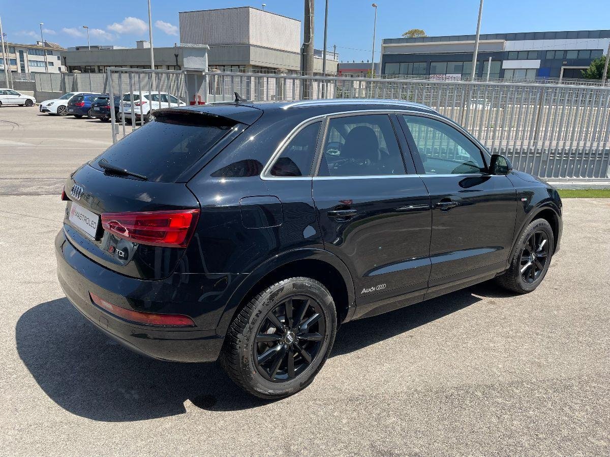 AUDI - Q3 - 2.0 TDI 150CV S tronic Business(SEDE DI MAGLIE)