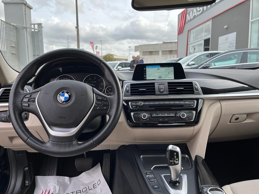 BMW - Serie 3 - 316d Business Advantage aut.