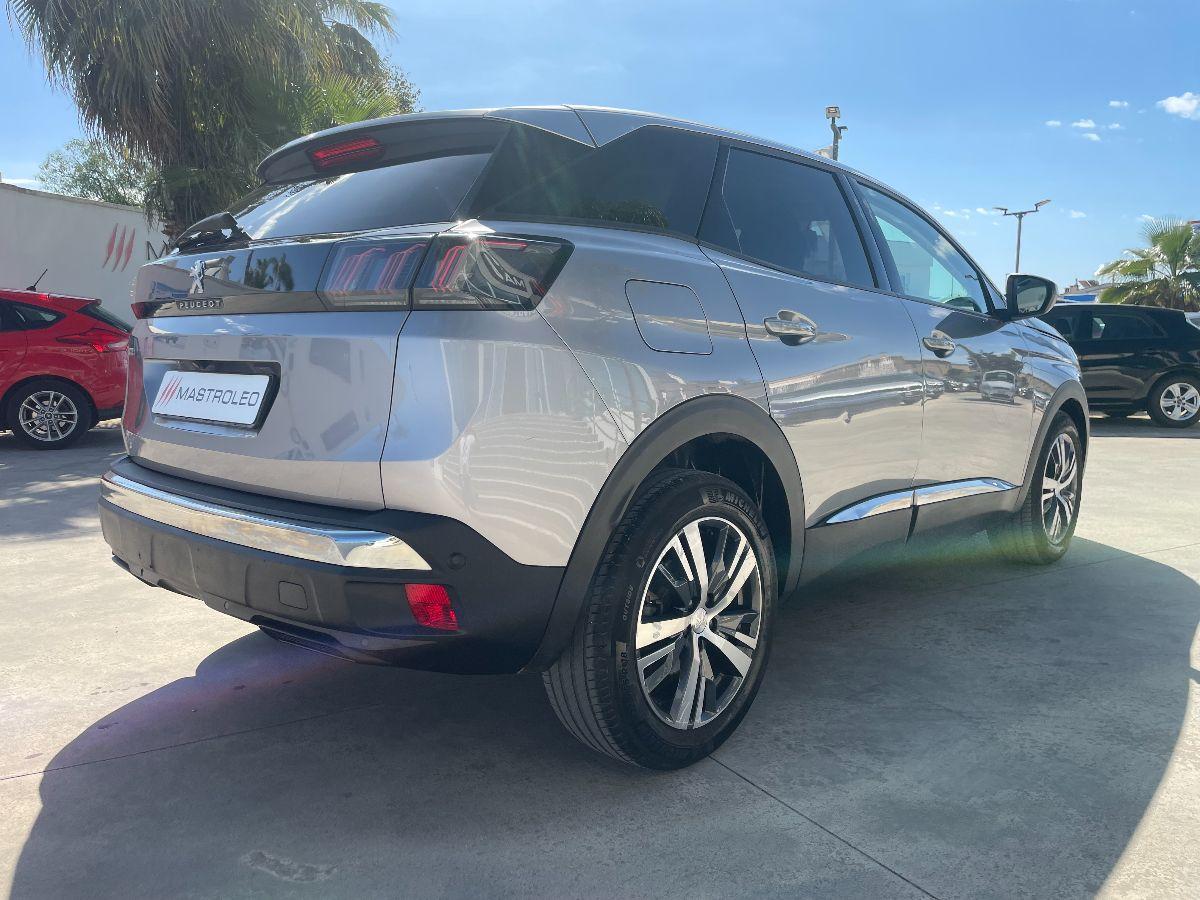 PEUGEOT - 3008 - BlueHDi 130 EAT8 S&S Allure