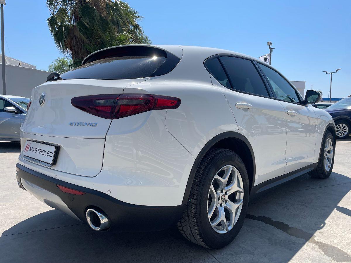ALFA ROMEO - Stelvio - 2.2 T.diesel 160CV AT8 RWD Bus.