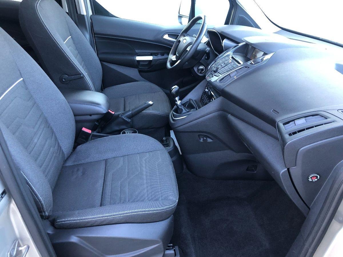 FORD TOURNEO CONNECT II 230 120 CV TITANIUM